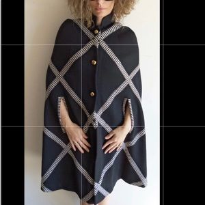 Francesca Damon black & white classic poncho cape
